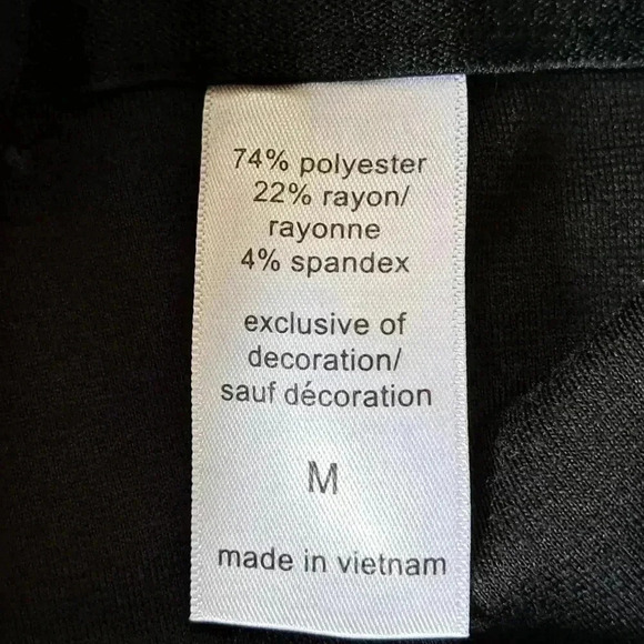 ❤️ Maurices Black Polka-dot Knit Skirt Size Medium - Picture 5 of 6